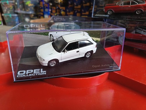 Cased model opel - e,